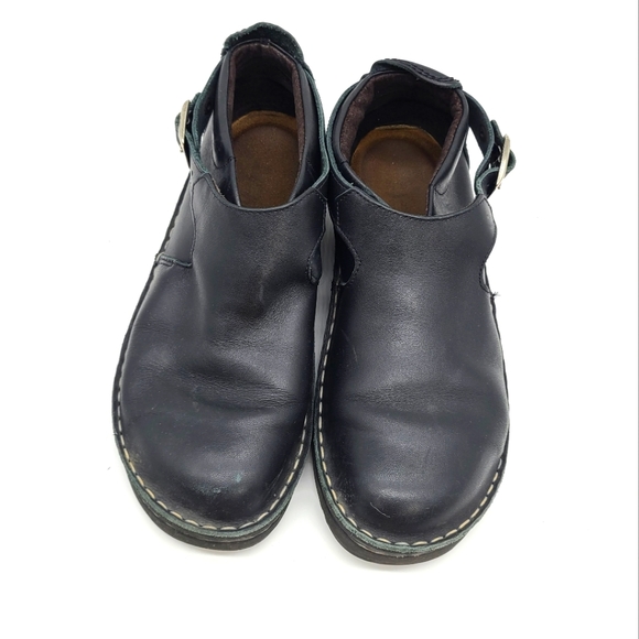 Naot The Malta Leather Shoes - Picture 2 of 11
